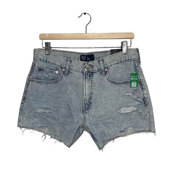 GAP Jean Shorts Women's Size 4 US Light Denim Mid Rise Destructed Stride NWT - Picture 1 of 12